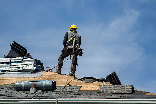 Professional Gutter Installation technician working in Broad Run, VA